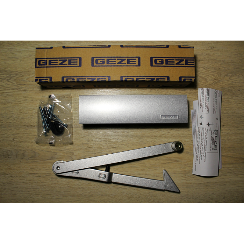 Дверний доводчик GEZE TS 2000 NV ВС + тяга з фіксацією, срібний