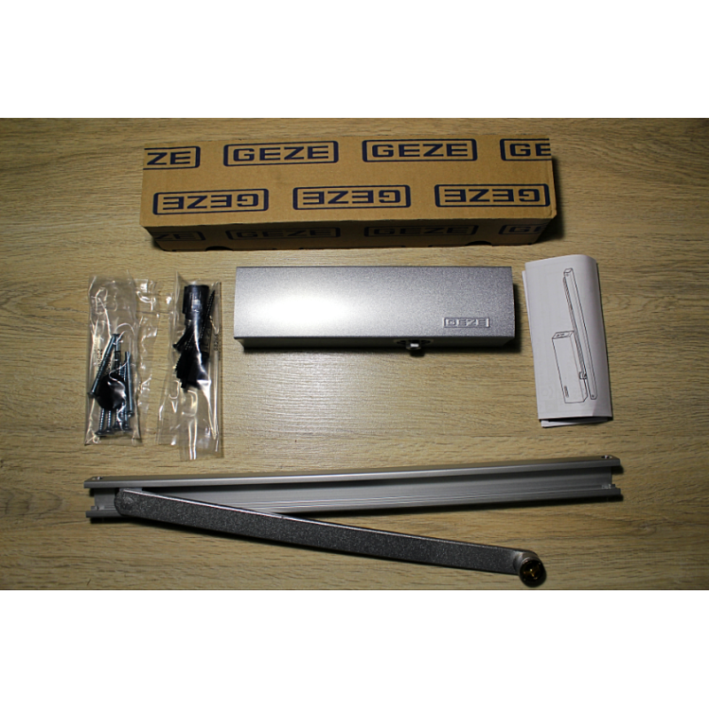 Дверний доводчик GEZE TS 3000 V з ковзною шиною, срібний