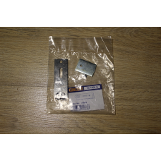 Пристрій фіксації до доводчику GEZE TS 1500