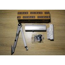 Доводчик GEZE TS 1500 G з ковзною шиною срібло