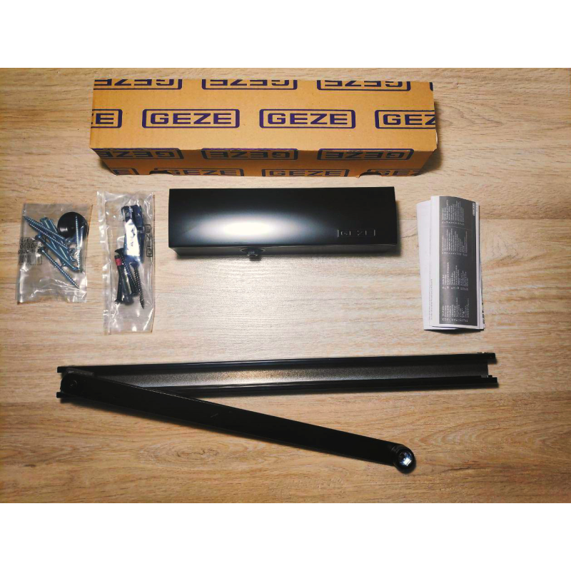 Дверний доводчик GEZE TS 3000 V з шиною, колір антрацит