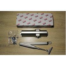 Дотягувач дверний Dorma TS68 з важільною тягою, срібний