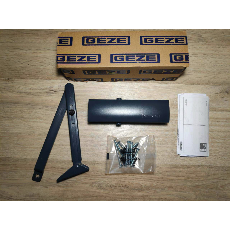 Дверний доводчик GEZE TS1500 G з тягою, антрацит